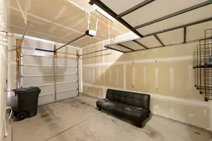 9480 S Hidden Point Dr, Sandy, UT 84070 - Photo 30