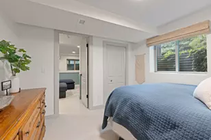 2335 W 7095 S, West Jordan, UT 84084 - Photo 38