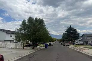 5128 W Longmore Dr S, Salt Lake City, UT 84118 - Photo 2