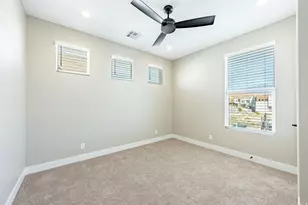 3562 E Amanecer Ln, Washington, UT 84780 - Photo 18