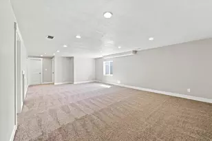 2276 E Boxwood Ln, Eagle Mountain, UT 84005 - Photo 26