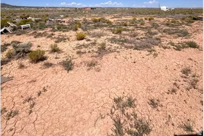 6369 N 3300 W, Cedar City, UT 84721 - Photo 2