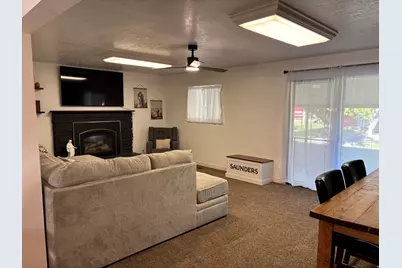5208 S 2375 W, Roy, UT 84067 - Photo 6