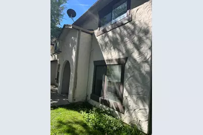 1079 N 200 W #5, Logan, UT 84341 - Photo 2