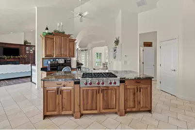 1358 Palisade Cir, Logan, UT 84321 - Photo 10