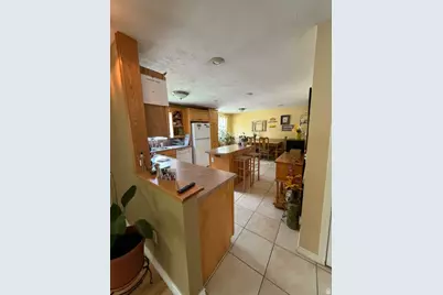 10492 S Columbine Way E, Sandy, UT 84094 - Photo 12