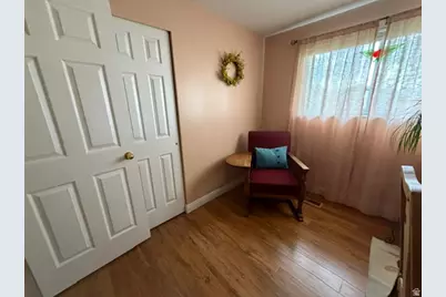 10492 S Columbine Way E, Sandy, UT 84094 - Photo 16