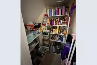 10492 S Columbine Way E, Sandy, UT 84094 - Photo 32