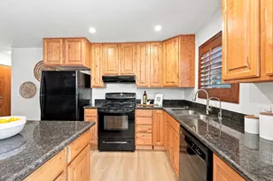 131 S 1000 E, Salt Lake City, UT 84102 - Photo 6