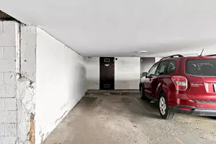 131 S 1000 E, Salt Lake City, UT 84102 - Photo 18