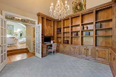 2238 E Cottonwood Cove Ln S, Cottonwood Heights, UT 84121 - Photo 18