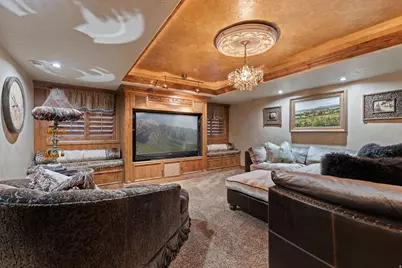 2238 E Cottonwood Cove Ln S, Cottonwood Heights, UT 84121 - Photo 52