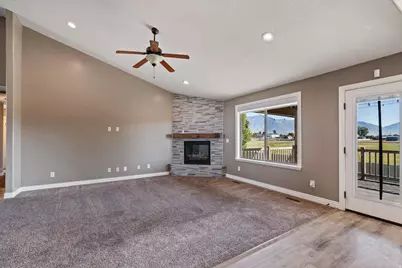 1555 N 4325 W, Plain City, UT 84404 - Photo 6