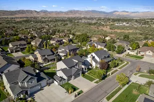 959 W Ginger Fox Dr, Bluffdale, UT 84065 - Photo 10