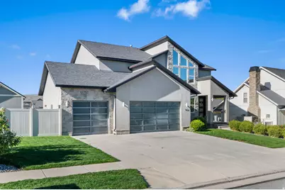 959 W Ginger Fox Dr, Bluffdale, UT 84065 - Photo 2