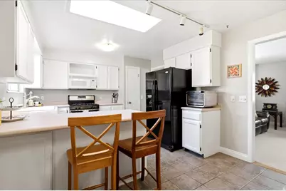 112 E 1470 S, Farmington, UT 84025 - Photo 12
