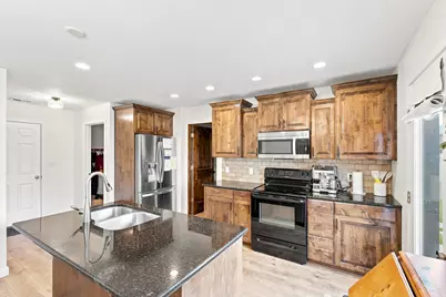 1942 S 750 E, Lehi, UT 84043 - Photo 12