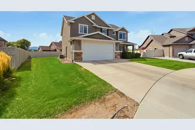 1942 S 750 E, Lehi, UT 84043 - Photo 4