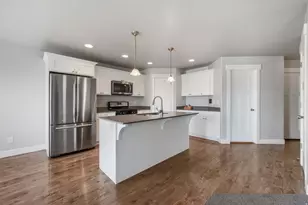 15314 S Tarawa Dr, Bluffdale, UT 84065 - Photo 8