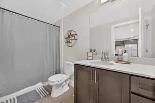 2101 N Main St, Sunset, UT 84015 - Photo 18