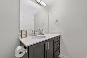 2101 N Main St, Sunset, UT 84015 - Photo 12