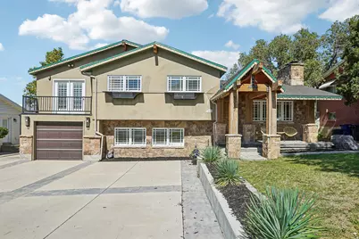 3027 E Nila Way S, Holladay, UT 84124 - Photo 2