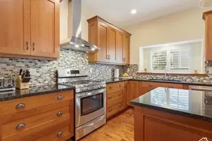 11736 S Twin Ridge Dr, Draper, UT 84020 - Photo 10