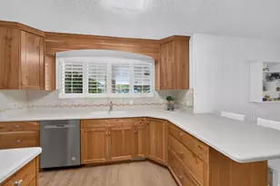 3298 Cherokee Ln N, Provo, UT 84604 - Photo 10