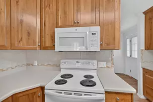 3298 Cherokee Ln N, Provo, UT 84604 - Photo 12
