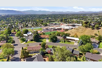 3298 Cherokee Ln N, Provo, UT 84604 - Photo 44