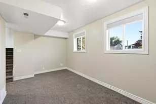 581 W 1750 N, Clinton, UT 84015 - Photo 20
