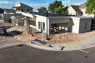 1027 N 275 E, Hurricane, UT 84737 - Photo 2