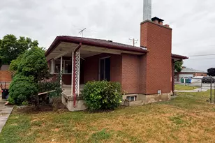 12944 S 1830 W, Riverton, UT 84065 - Photo 4