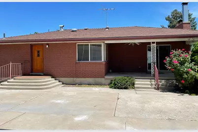 12944 S 1830 W, Riverton, UT 84065 - Photo 8