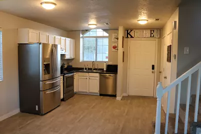 4751 S Old Oxford Rd, Salt Lake City, UT 84118 - Photo 2