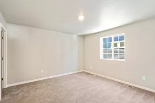 7068 N Sandstone Wy, Eagle Mountain, UT 84005 - Photo 16