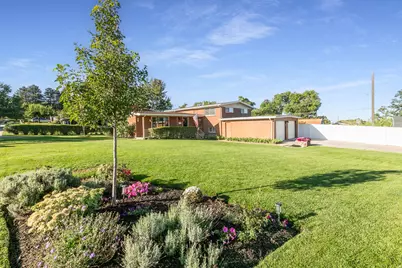 246 E 2200 S, Bountiful, UT 84010 - Photo 6