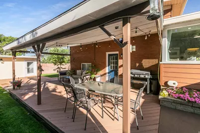 246 E 2200 S, Bountiful, UT 84010 - Photo 30