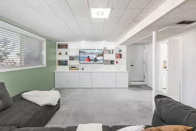 246 E 2200 S, Bountiful, UT 84010 - Photo 32