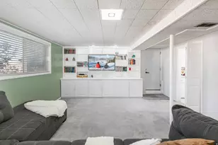 246 E 2200 S, Bountiful, UT 84010 - Photo 32