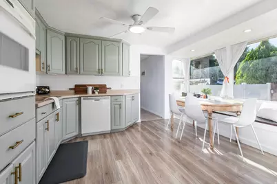246 E 2200 S, Bountiful, UT 84010 - Photo 12