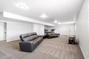 3287 W 2300 N, Clinton, UT 84015 - Photo 32