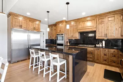 3287 W 2300 N, Clinton, UT 84015 - Photo 8