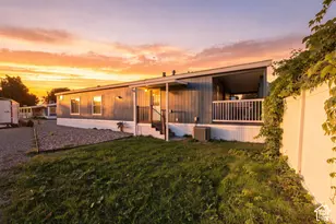 1594 W 400 S, Salt Lake City, UT 84104 - Photo 30