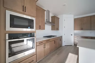 5331 N Horseshoe Way #520, Eagle Mountain, UT 84005 - Photo 6
