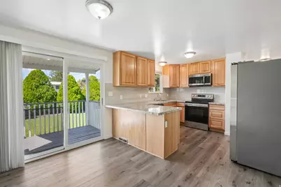 4810 S 3600 W, Taylorsville, UT 84129 - Photo 10