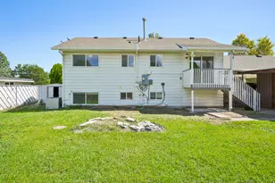 4810 S 3600 W, Taylorsville, UT 84129 - Photo 32
