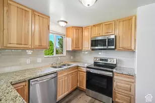 4810 S 3600 W, Taylorsville, UT 84129 - Photo 10