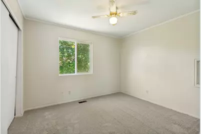 11878 S Hidden Valley Dr E, Sandy, UT 84094 - Photo 24