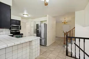 11878 S Hidden Valley Dr E, Sandy, UT 84094 - Photo 10